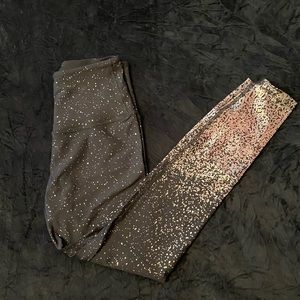 BEYOND YOGA Black Sparkled Leggings